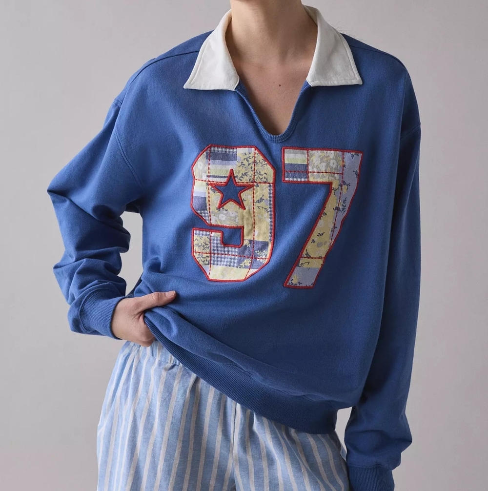 Urban Outfitters Womans 97 Applique Graphic Long Sleeve Pullover Sweater